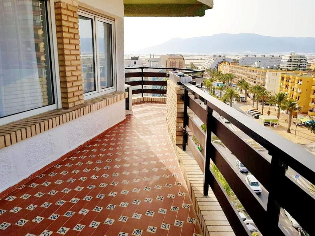Apartamento Roquetas De Mar Urbanizacion, 2 Dormitorios, Gran Terraza Con Vista Al Mar, Wi-Fi, Parking Y Piscina 외부 사진